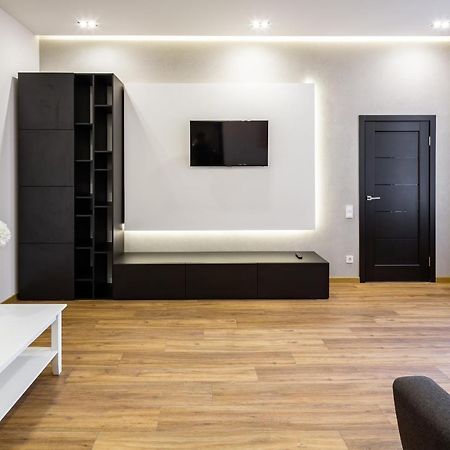 Designer Apartment! The Center! Валова 29 Lviv Luaran gambar