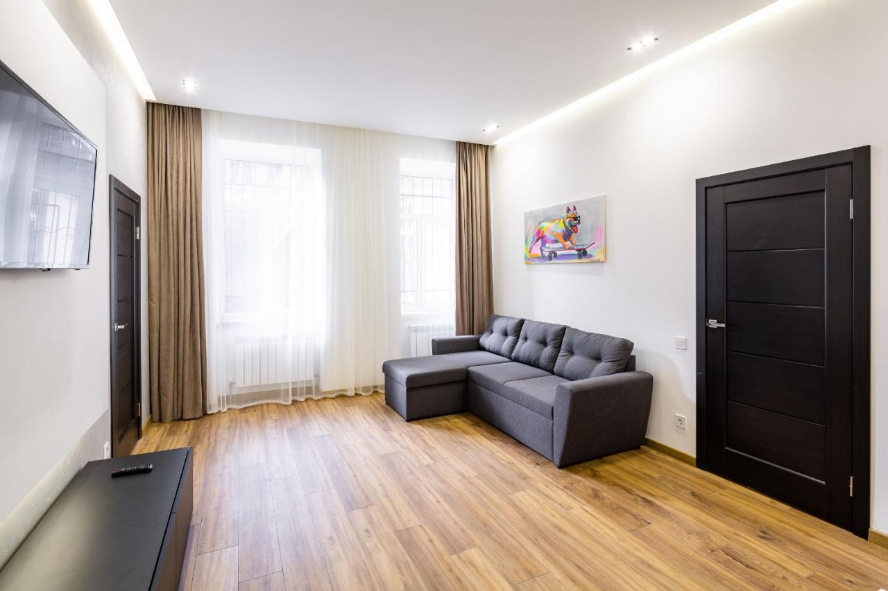 Designer Apartment! The Center! Валова 29 Lviv Luaran gambar
